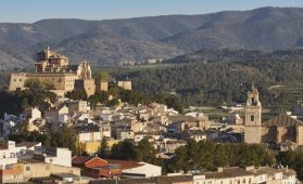 Caravaca de la Creu pàgina 900×506 iStock-2231438368